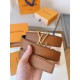 Pari replica Cintura reversibile Louis Vuitton Louis Vuitton Attract 35 mm M8228V Marrone qualità specchio Replica Perfette Pari Cintura reversibile Louis Vuitton Louis Vuitton Attract 35 mm M8228V Marrone imitazioni