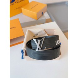 Cintura reversibile Louis Vuitton LV iniziali Epi 40 mm M8270Q nera Cintura reversibile Louis Vuitton LV iniziali Epi 40 mm M8270Q nera