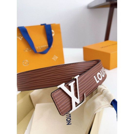 Cintura reversibile Louis Vuitton LV iniziali Epi 40 mm M8271U Marrone Replica Replica Perfette Cintura reversibile Louis Vuitton LV iniziali Epi 40 mm M8271U Marrone imitazioni