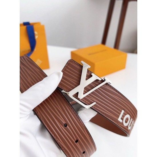Cintura reversibile Louis Vuitton LV iniziali Epi 40 mm M8271U Marrone Replica Replica Perfette Cintura reversibile Louis Vuitton LV iniziali Epi 40 mm M8271U Marrone imitazioni