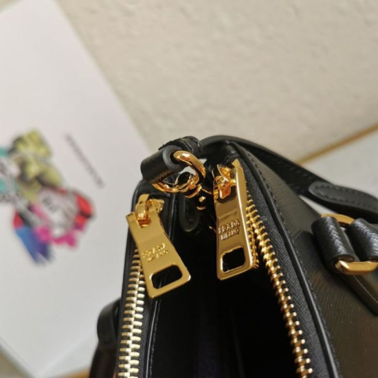 Borsa Prada Mini Galleria Saffiano Nera Replica Replica Perfette Borsa Prada Mini Galleria Saffiano Nera imitazioni