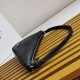 Borsa a tracolla triangolare Prada Nera Replica Replica Perfette Borsa a tracolla triangolare Prada Nera imitazioni