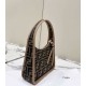 Fendi Mini Fendessencehobo Fendi Bag Miniborsa in tessuto FF Marrone Replica Replica Perfette Fendi Mini Fendessencehobo Fendi Bag Miniborsa in tessuto FF Marrone imitazioni