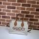 Dettagli perfetti Borsa tote mini Gucci con stampa Gucci 772144 Marrone Replica Replica Perfette Dettagli perfetti Borsa tote mini Gucci con stampa Gucci 772144 Marrone imitazioni
