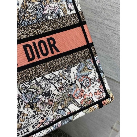 Dior Medium Book Tote Borse Imitazioni Dior Farfalla intorno al mondo ricamato Replica Replica Perfette Dior Medium Book Tote Borse Imitazioni Dior Farfalla intorno al mondo ricamato imitazioni