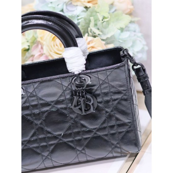 Dior Medium Lady D-Sire Borsa My ABCDior Dior stropicciata nera Replica Replica Perfette Dior Medium Lady D-Sire Borsa My ABCDior Dior stropicciata nera imitazioni