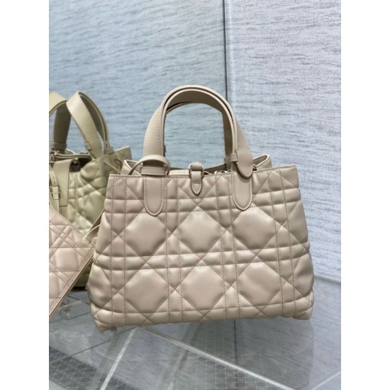 Borsa Replica Dior Toujours Media In Vitello Macrocannage Beige qualità specchio Replica Perfette Borsa 1:1 Dior Toujours Media In Vitello Macrocannage Beige imitazioni