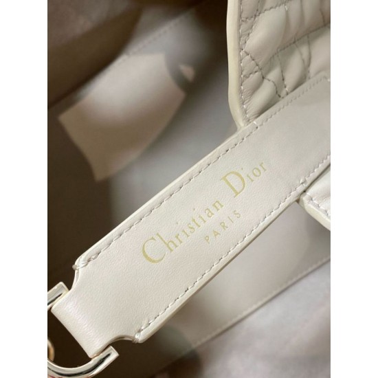 Borsa Replica Dior Toujours Media In Vitello Macrocannage Beige qualità specchio Replica Perfette Borsa 1:1 Dior Toujours Media In Vitello Macrocannage Beige imitazioni