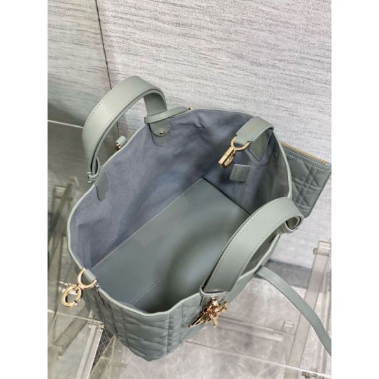 Borsa Dior Toujours Media Macrocannage Beige Replica Replica Perfette Borsa Dior Toujours Media Macrocannage Beige imitazioni