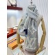 Replica Perfette Sciarpa LV Sweet Dreams LV M77380 Grigia imitazioni