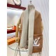 Louis Vuitton Louis Vuitton Cozy Mink Fur Collection Sciarpa Louis Vuitton M77736 Replica Replica Perfette Louis Vuitton Louis Vuitton Cozy Mink Fur Collection Sciarpa Louis Vuitton M77736 imitazioni
