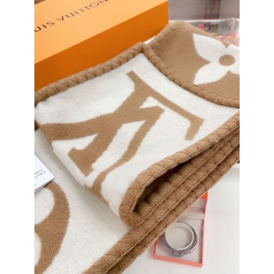 Sciarpa Louis Vuitton Sweet Dreams Louis Vuitton M77856 Beige Replica Replica Perfette Sciarpa Louis Vuitton Sweet Dreams Louis Vuitton M77856 Beige imitazioni