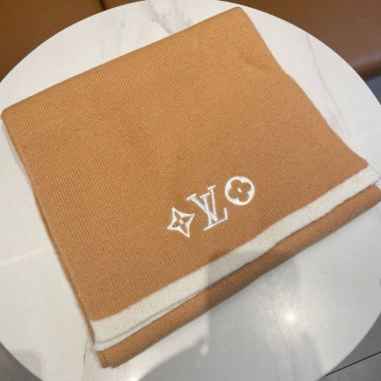 falso Sciarpa Louis Vuitton LV Headline Louis Vuitton M77927 Cammello Replica Replica Perfette falso Sciarpa Louis Vuitton LV Headline Louis Vuitton M77927 Cammello imitazioni