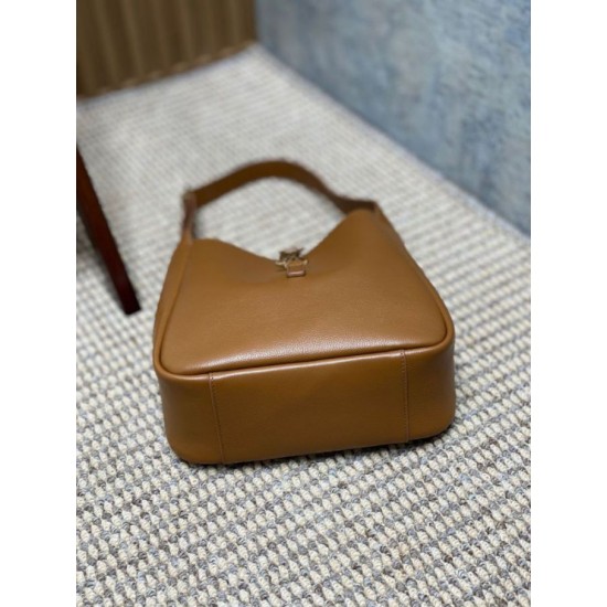 Borse YSL Saint Laurent Le 5 A 7 Supple Small Hobo Marrone Replica Replica Perfette Borse YSL Saint Laurent Le 5 A 7 Supple Small Hobo Marrone imitazioni
