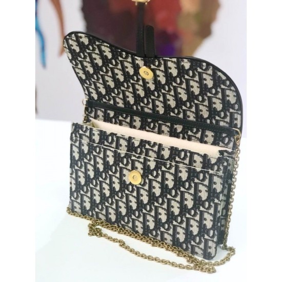 Replica Christian Dior Oblique Saddle Woc Chain Bag M5620 Nero Outlet Christian Dior Oblique Saddle Woc Chain Bag M5620 Nero imitazioni perfette