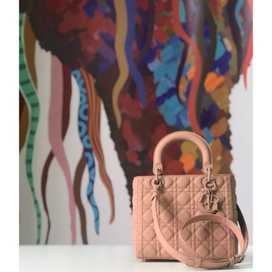 Replica Borsa Christian Dior Lady Dior Ultra-Matte Borse Albicocca Outlet Borsa Christian Dior Lady Dior Ultra-Matte Borse Albicocca imitazioni perfette