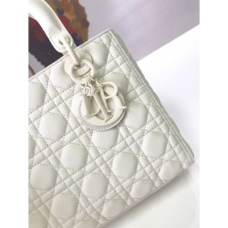 Borsa Christian Dior Lady Dior Ultra-Matte White Borsa Christian Dior Lady Dior Ultra-Matte White