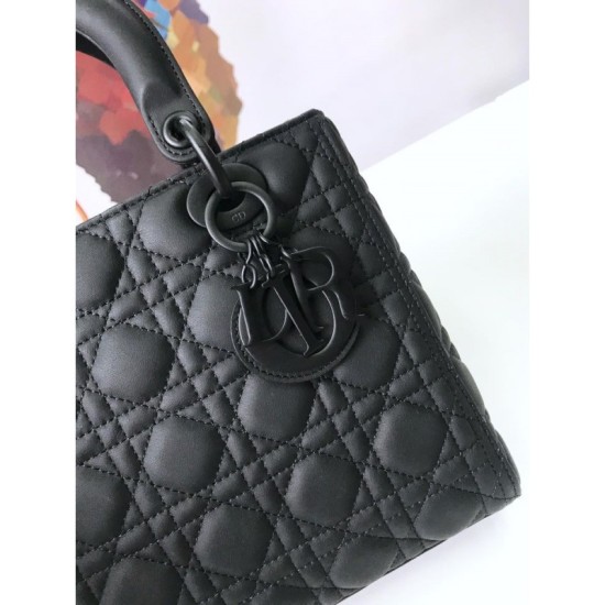 Replica Borse Christian Dior Lady Dior Ultra-Matte Nero Outlet Borse Replica Christian Dior Lady Dior Ultra-Matte Nero imitazioni perfette