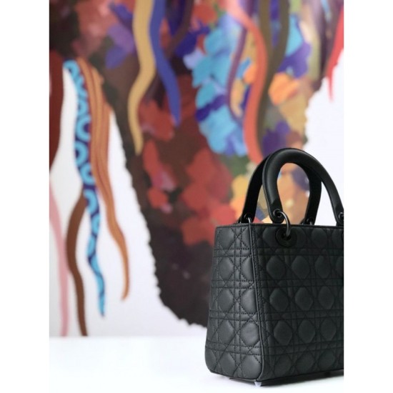 Replica Borse Christian Dior Lady Dior Ultra-Matte Nero Outlet Borse Replica Christian Dior Lady Dior Ultra-Matte Nero imitazioni perfette