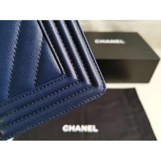 Riproduzione Fedele Boy Classic Chevron Flap Borse A67086 Blu imitazioni Replica Alta Qualità Boy Classic Chevron Flap Borse A67086 Blu