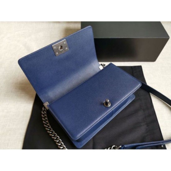 Riproduzione Fedele Boy Classic Chevron Flap Borse A67086 Blu imitazioni Replica Alta Qualità Boy Classic Chevron Flap Borse A67086 Blu