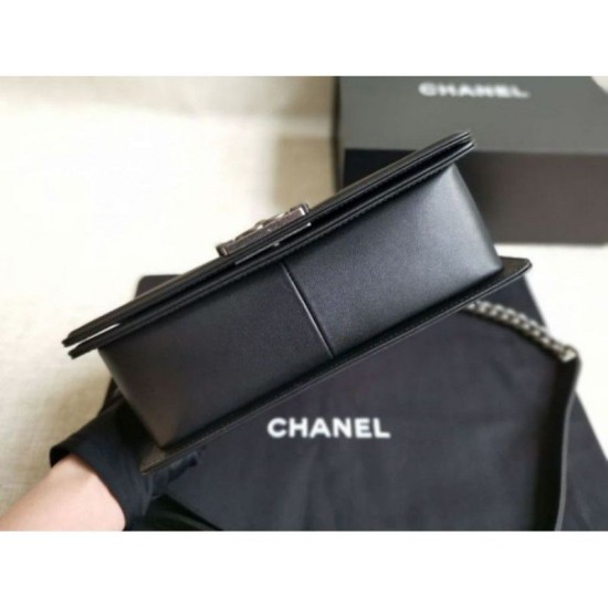 Riproduzione Fedele Boy Classica Chevron Flap Borse A67086 Nero imitazioni Replica Alta Qualità Boy Classica Chevron Flap Borse A67086 Nero