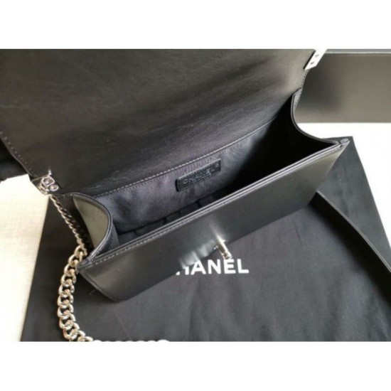 Riproduzione Fedele Boy Classica Chevron Flap Borse A67086 Nero Steel Hardware imitazioni Replica Alta Qualità Boy Classica Chevron Flap Borse A67086 Nero Steel Hardware