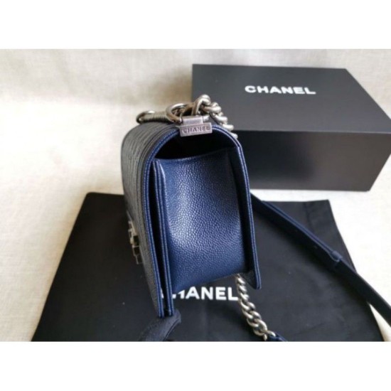 Riproduzione Fedele Boy Classica Flap Borse A67086 Blu imitazioni Replica Alta Qualità Boy Classica Flap Borse A67086 Blu