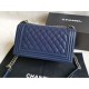 Riproduzione Fedele Boy Classica Flap Borse A67086 Blu imitazioni Replica Alta Qualità Boy Classica Flap Borse A67086 Blu