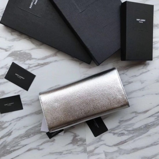 Replica Saint Laurent Classic Metallic Monogramme frizione Argento Outlet Saint Laurent Classic Metallic Monogramme frizione Argento imitazioni perfette