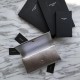 Replica Saint Laurent Classic Metallic Monogramme frizione Argento Outlet Saint Laurent Classic Metallic Monogramme frizione Argento imitazioni perfette
