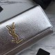 Replica Saint Laurent Classic Metallic Monogramme frizione Argento Outlet Saint Laurent Classic Metallic Monogramme frizione Argento imitazioni perfette