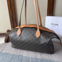 Replica Perfetta Borsa da viaggio Celine Triomphe marrone Imitazioni Perfetta Borsa da viaggio Celine Triomphe marrone