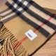 Dupe Scialle Burberry in lana e cashmere con motivo check double-face e logo 30 x 180 marrone imitazioni perfette Replica Scialle Burberry in lana e cashmere con motivo check double-face e logo 30 x 180 marrone Griffate