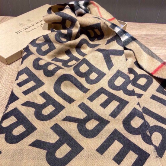 Replica Burberry Scialle in lana cashmere con motivo tartan a doppia faccia con logo 30 x 180 marrone Griffate