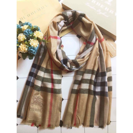 Dupe falso Scialle in cashmere lurex bling Burberry 90 x 200 imitazioni perfette Replica falso Scialle in cashmere lurex bling Burberry 90 x 200 Griffate