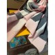 Dupe Pari replica Burberry scialle classico in cashmere con motivo check grande 60 x 180 rosa imitazioni perfette Replica Pari Burberry scialle classico in cashmere con motivo check grande 60 x 180 rosa Griffate