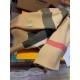 Dupe Pari replica Burberry scialle classico in cashmere con motivo check grande 60 x 180 rosa imitazioni perfette Replica Pari Burberry scialle classico in cashmere con motivo check grande 60 x 180 rosa Griffate