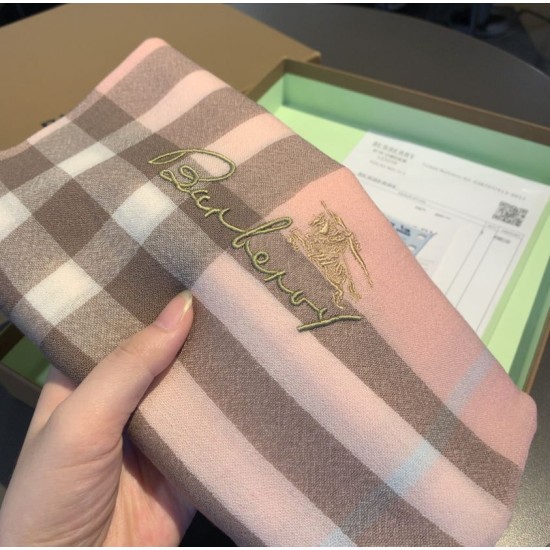 Dupe Dettagli perfetti Burberry Scialle Cashmere Classic check 70 x 220 imitazioni perfette Replica Dettagli perfetti Burberry Scialle Cashmere Classic check 70 x 220 Griffate