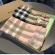 Dupe Pari replica Scialle Burberry in cashmere classico check 70 x 220 imitazioni perfette Replica Pari Scialle Burberry in cashmere classico check 70 x 220 Griffate