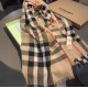 Dupe Pari replica Scialle Burberry in cashmere classico check 70 x 220 imitazioni perfette Replica Pari Scialle Burberry in cashmere classico check 70 x 220 Griffate