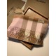 Dupe replica Burberry scialle classico in cashmere con motivo check medio 40 x 180 imitazioni perfette Replica Burberry scialle classico in cashmere con motivo check medio 40 x 180 Griffate