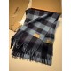 Dupe Burberry scialle classico in cashmere con motivo check medio 40 x 180 imitazioni perfette Replica Burberry scialle classico in cashmere con motivo check medio 40 x 180 Griffate