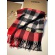 Dupe Burberry scialle classico in cashmere con motivo check medio 40 x 180 imitazioni perfette Replica Burberry scialle classico in cashmere con motivo check medio 40 x 180 Griffate