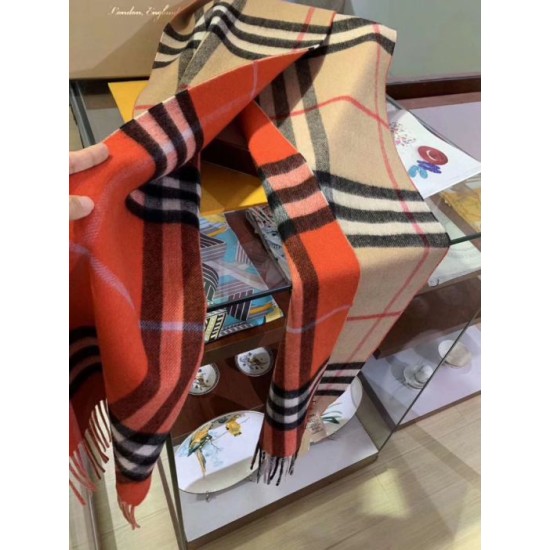 Dupe Scialle Burberry Cashmere Classic check 30 x 250 imitazioni perfette Replica Scialle Burberry Cashmere Classic check 30 x 250 Griffate