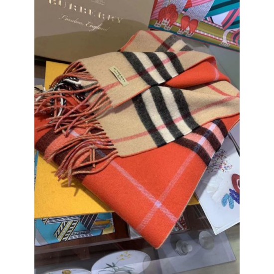 Dupe Scialle Burberry Cashmere Classic check 30 x 250 imitazioni perfette Replica Scialle Burberry Cashmere Classic check 30 x 250 Griffate