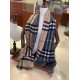 Dupe replica Burberry Scialle in cashmere con motivo check classico 30 x 250 imitazioni perfette Replica Burberry Scialle in cashmere con motivo check classico 30 x 250 Griffate