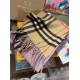Dupe Alta gamma replica Burberry Scialle in cashmere con motivo check classico 30 x 250 imitazioni perfette Replica Alta gamma Burberry Scialle in cashmere con motivo check classico 30 x 250 Griffate