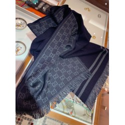 Sciarpa classica da uomo in cashmere double face Blu scuro Sciarpa classica da uomo in cashmere double face Blu scuro
