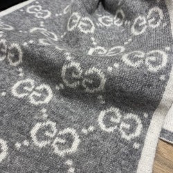Dupe Sciarpa Classic Wool GG jacquard Grigia imitazioni perfette Replica Sciarpa Classic Wool GG jacquard Grigia Griffate
